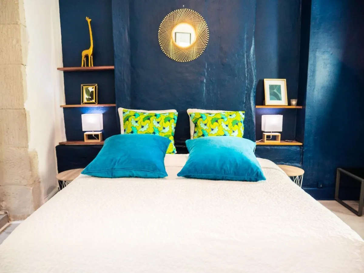 Style Room 81 Castres  Francia
