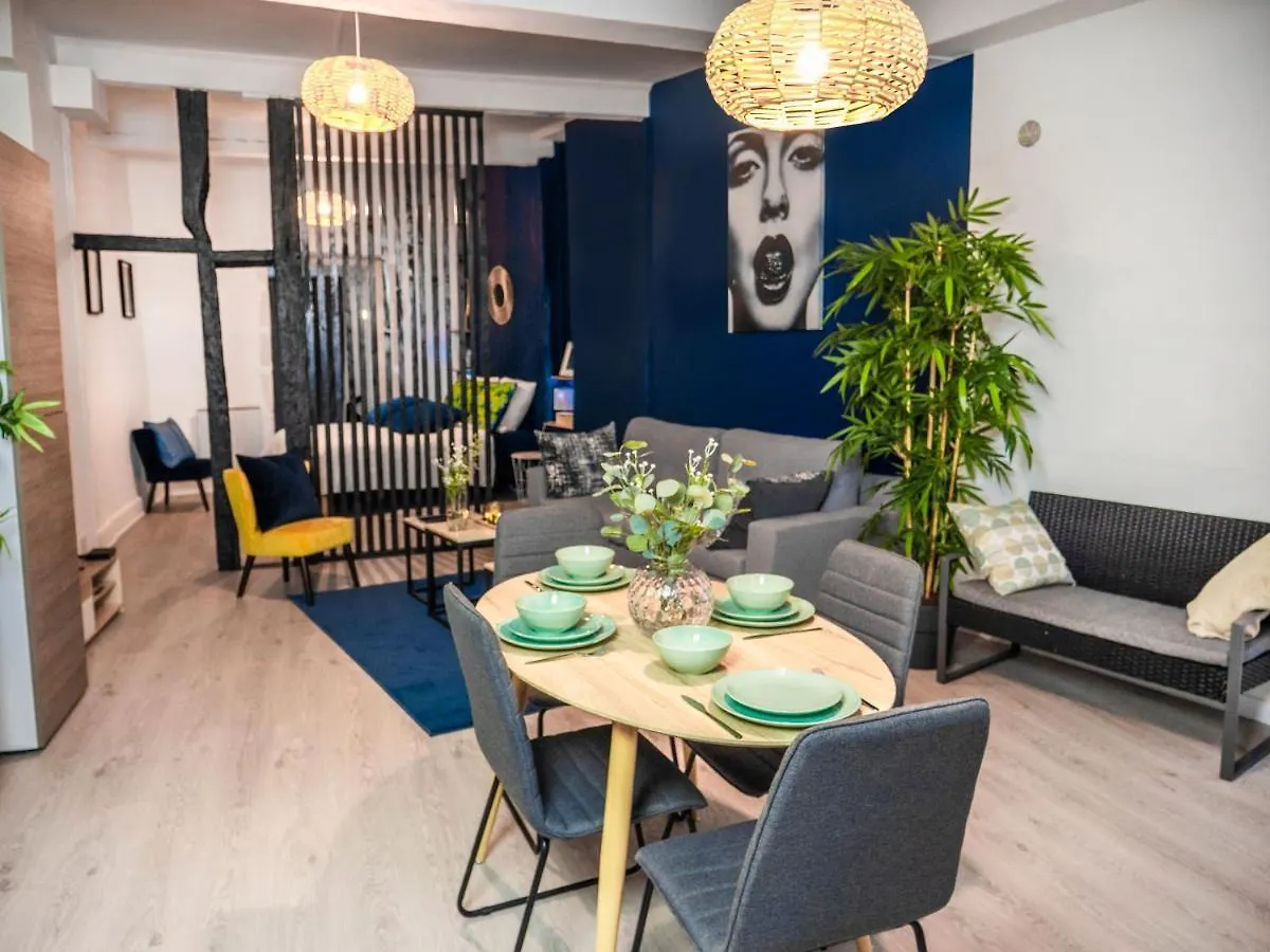 Style Room 81 Castres  0*, Castres (Tarn)
